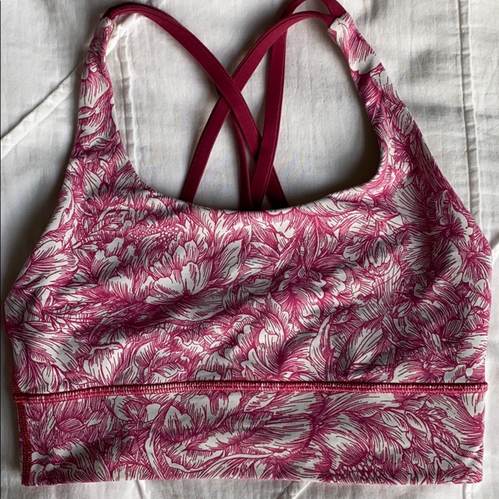 Lululemon sports bra